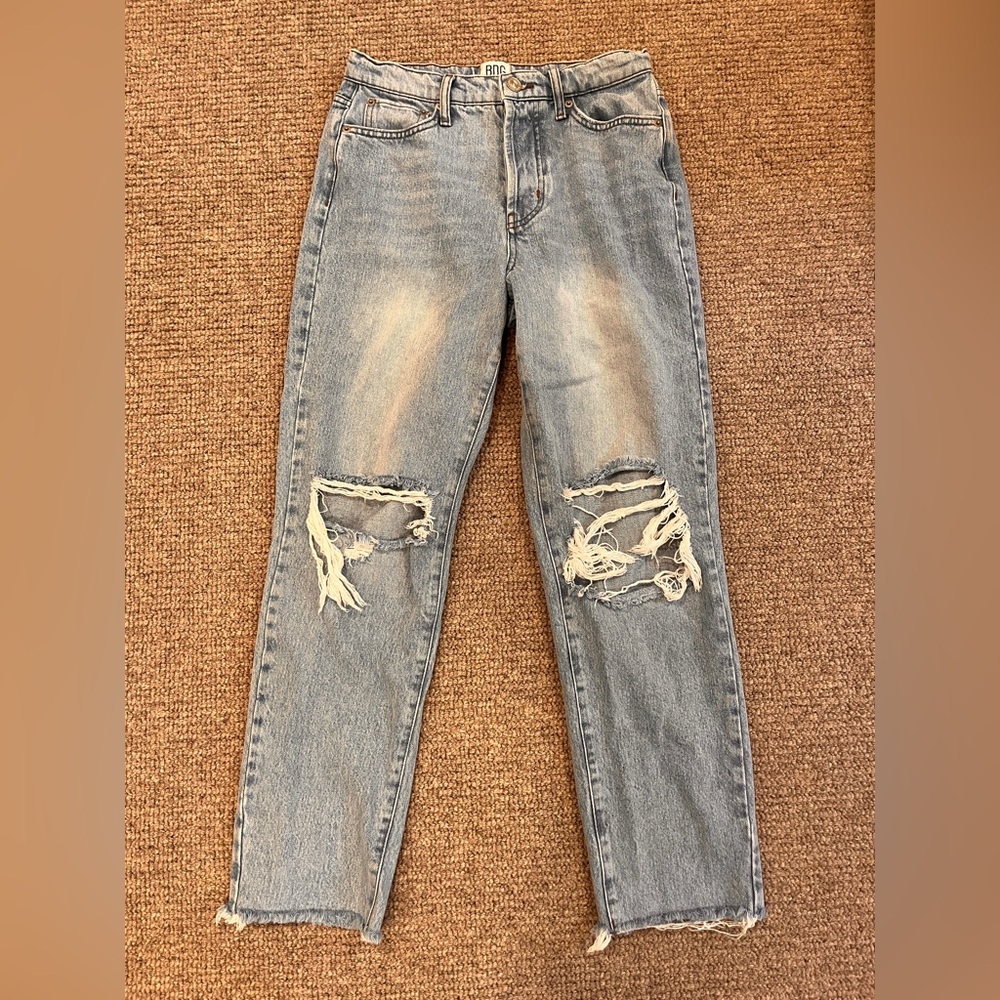 BDG High-Waisted Slim Straight Blue Jean Ripped